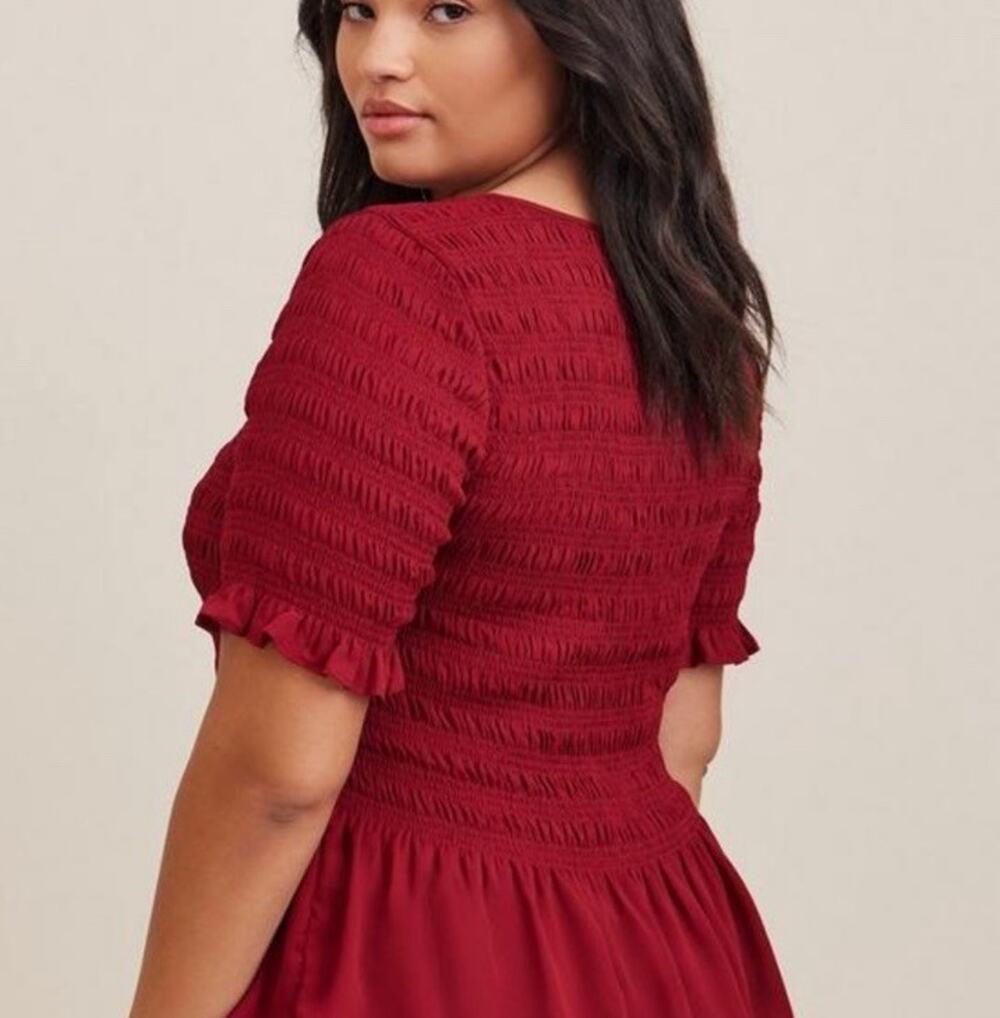 NWT TORRID Peplum Chiffon Smocked Top Size 1 1x 14-16 Short Sleeve Dark Red